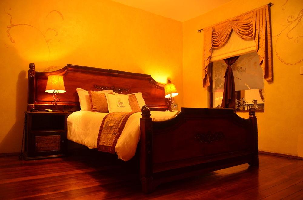 Hotel Boutique Los Balcones Cuenca Exterior photo