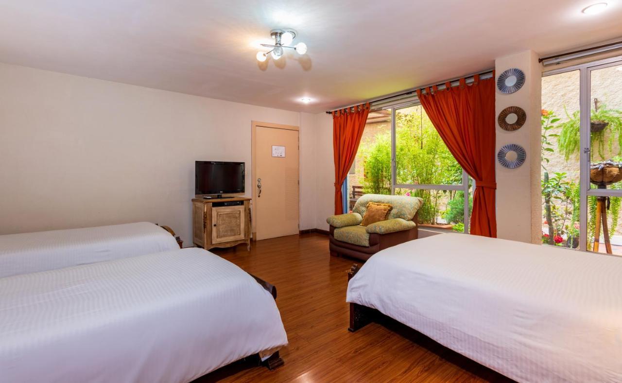 Hotel Boutique Los Balcones Cuenca Exterior photo