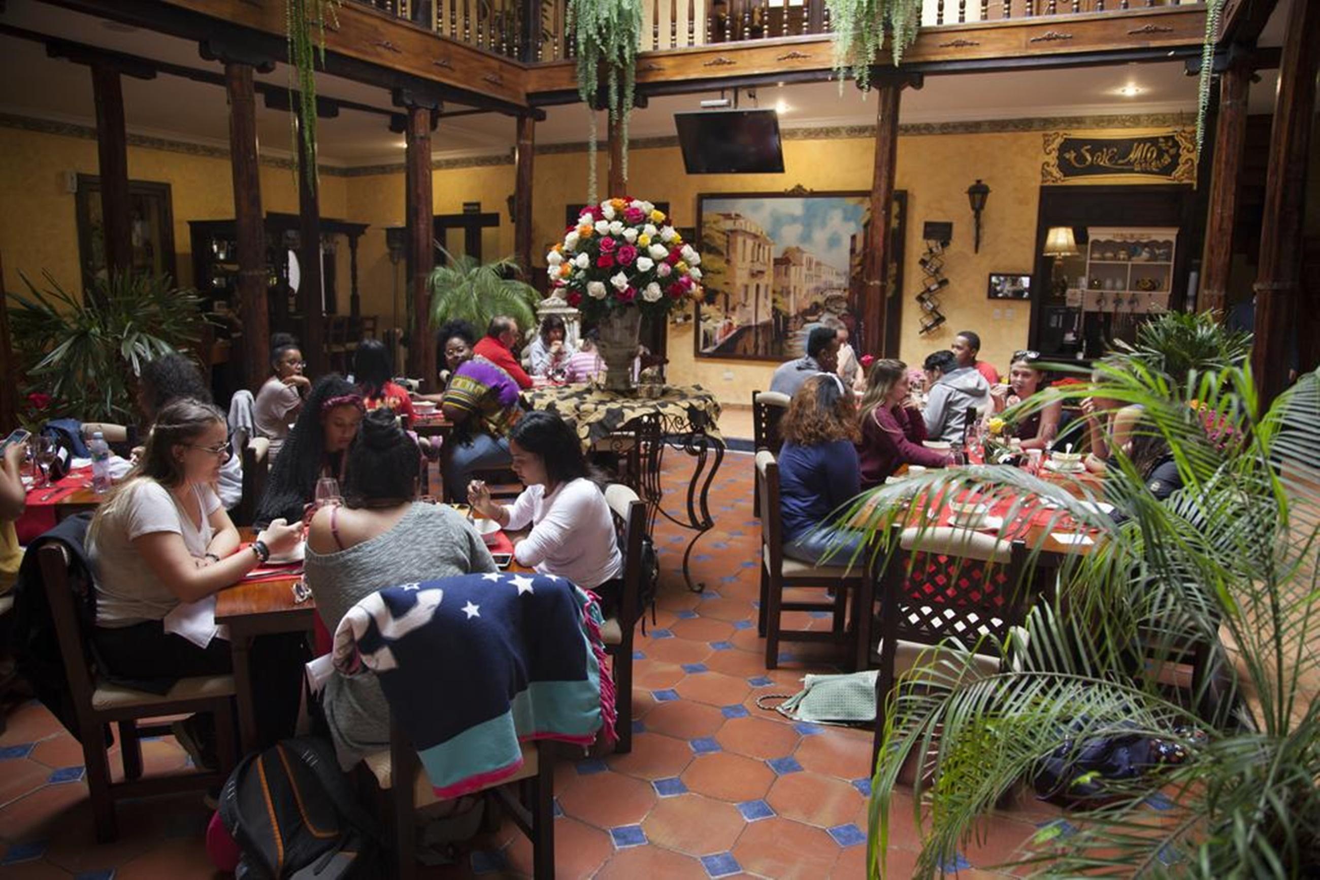 Hotel Boutique Los Balcones Cuenca Exterior photo